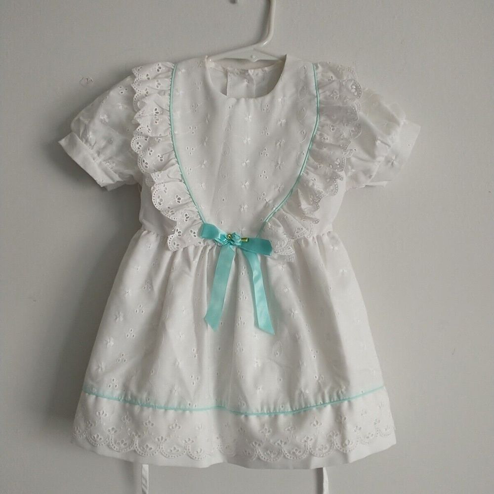 VTG Sweet Treats Girl Dress 3T White Floral Embroidery Eyelet Bow Ruffle Puff